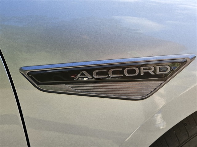 2023 Honda Accord Hybrid Sport-L photo 16