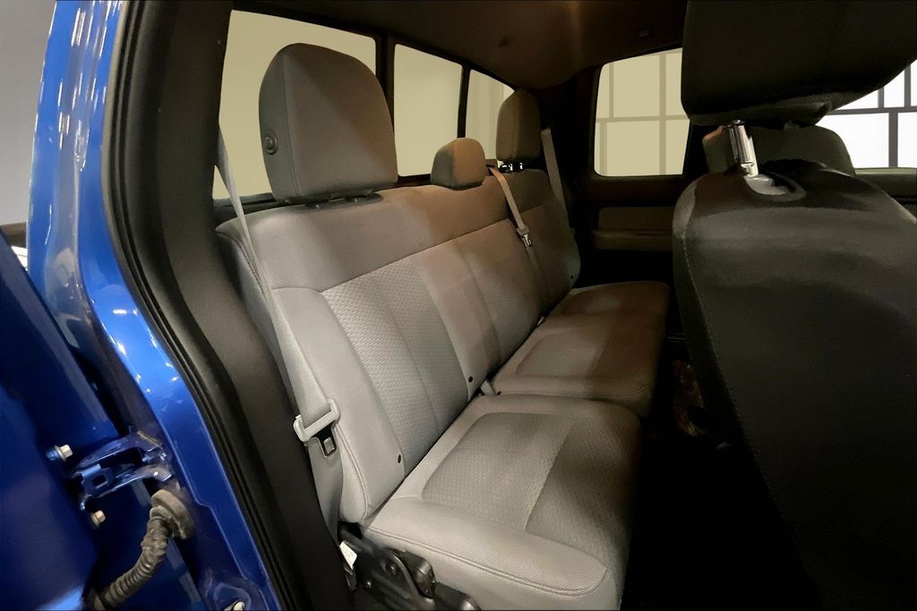 2013 Ford F-150 XLT photo 22