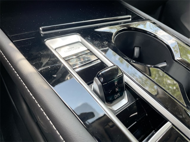 2025 Volkswagen Atlas SE Technology photo 40