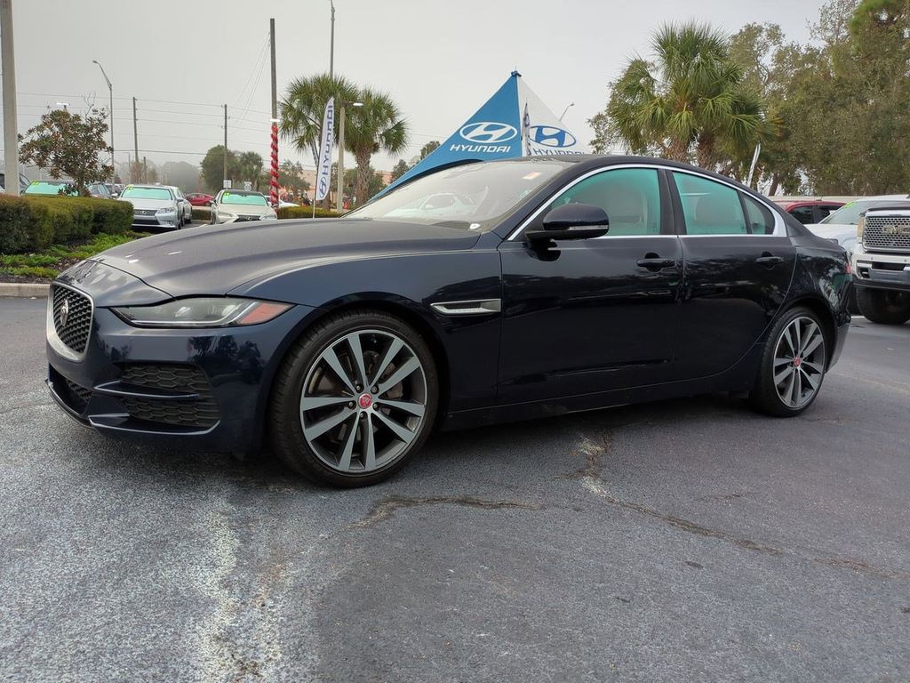 2020 Jaguar XE S's photo