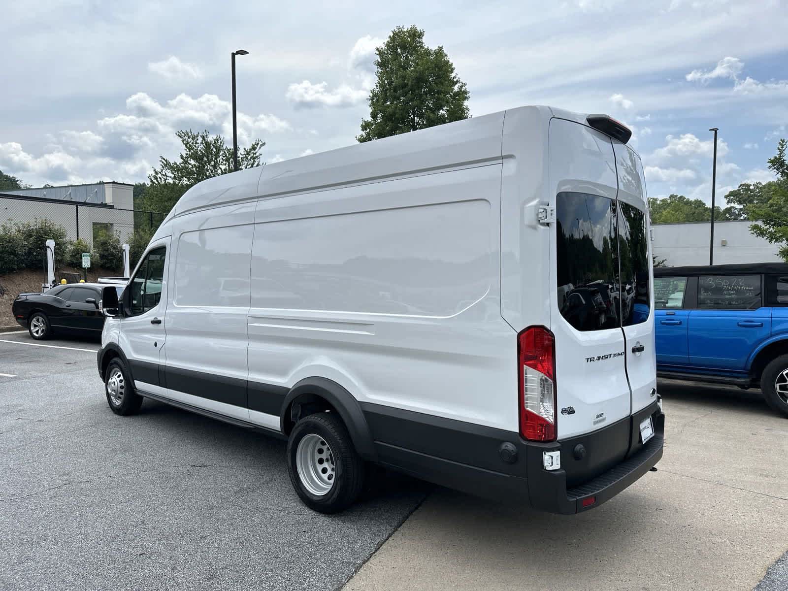 2024 Ford Transit Cargo Van photo 3
