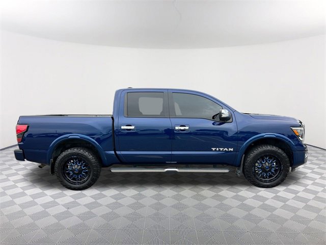 2024 Nissan Titan Platinum Reserve photo 3