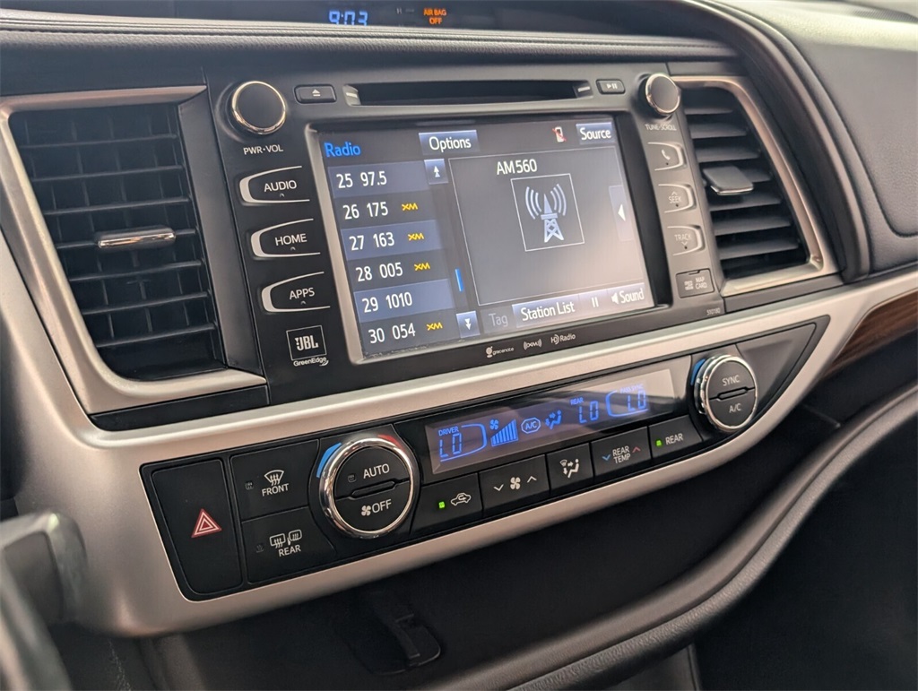 2017 Toyota Highlander Limited Platinum photo 21