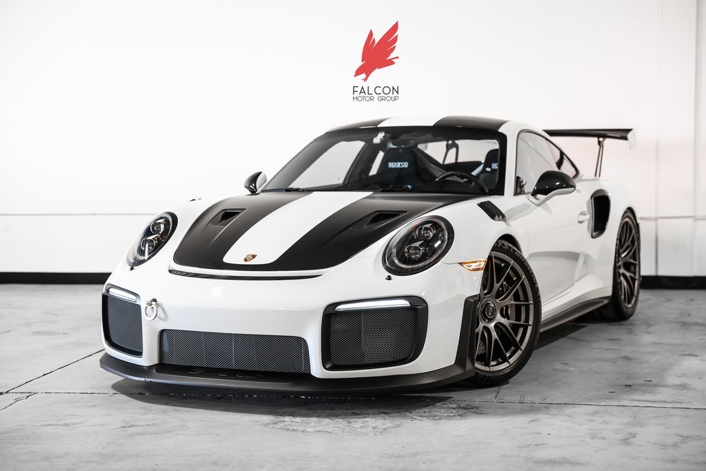 2018 Porsche 911 GT2 RS's photo