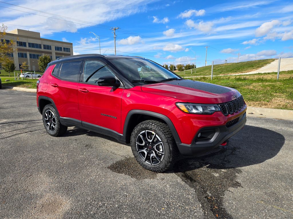 2026 Jeep Compass Trailhawk's photo