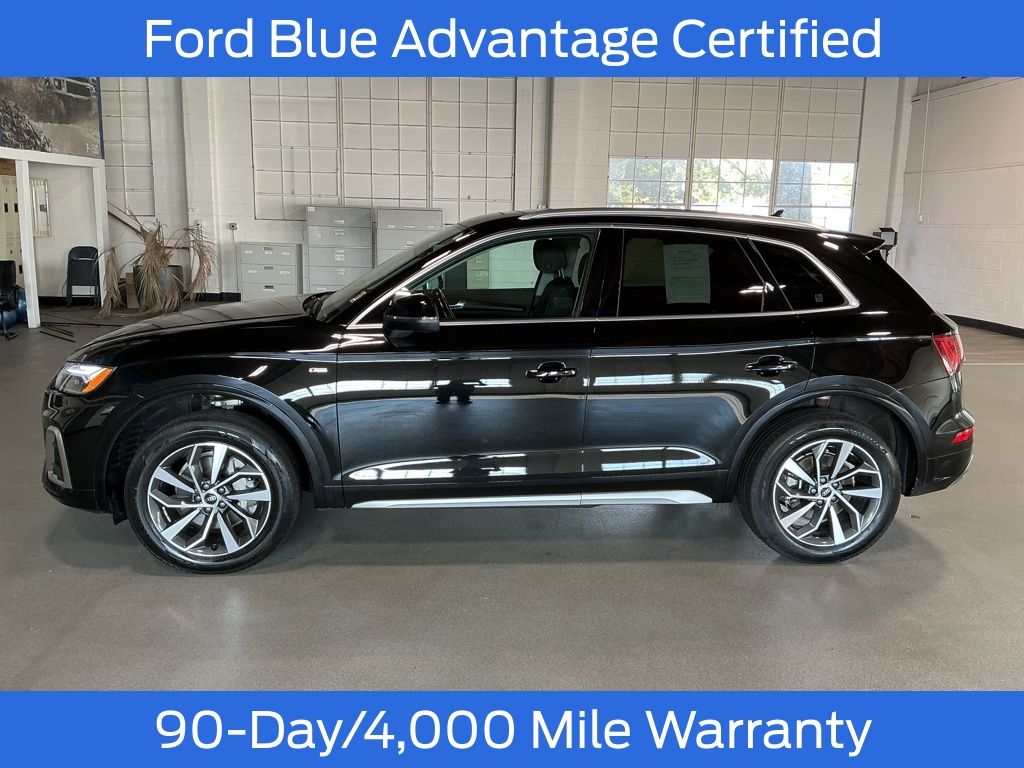 2023 Audi Q5 45 S line Premium photo 2