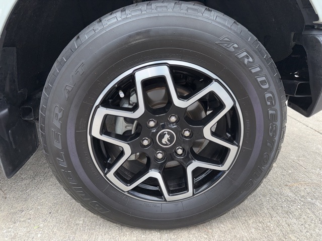 2023 Ford Bronco Outer Banks photo 38