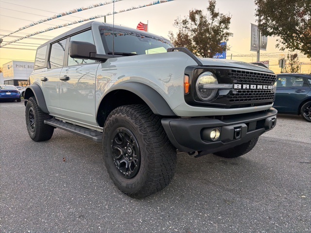 2023 Ford Bronco Base Big Bend Black Diamond Outer Banks Badlands Wildtrak Everglades photo 3