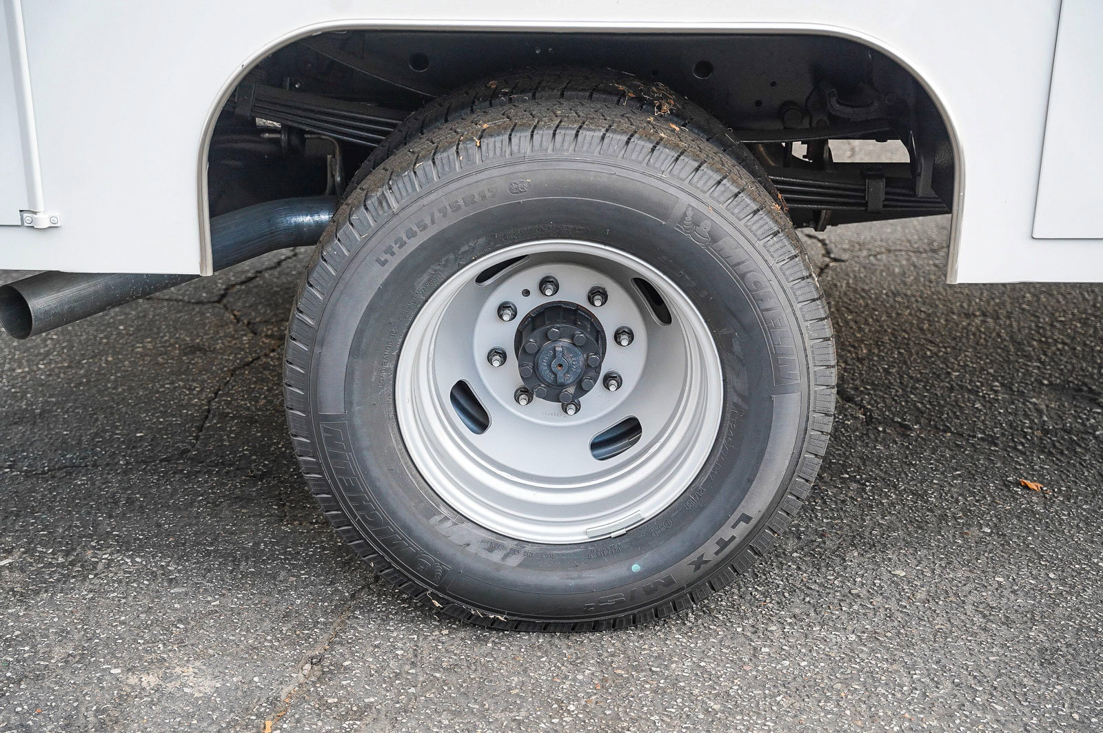 2024 Ford F-350 XL photo 11