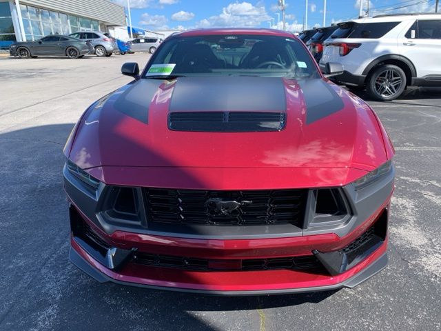 2025 Ford Mustang Dark Horse photo 2