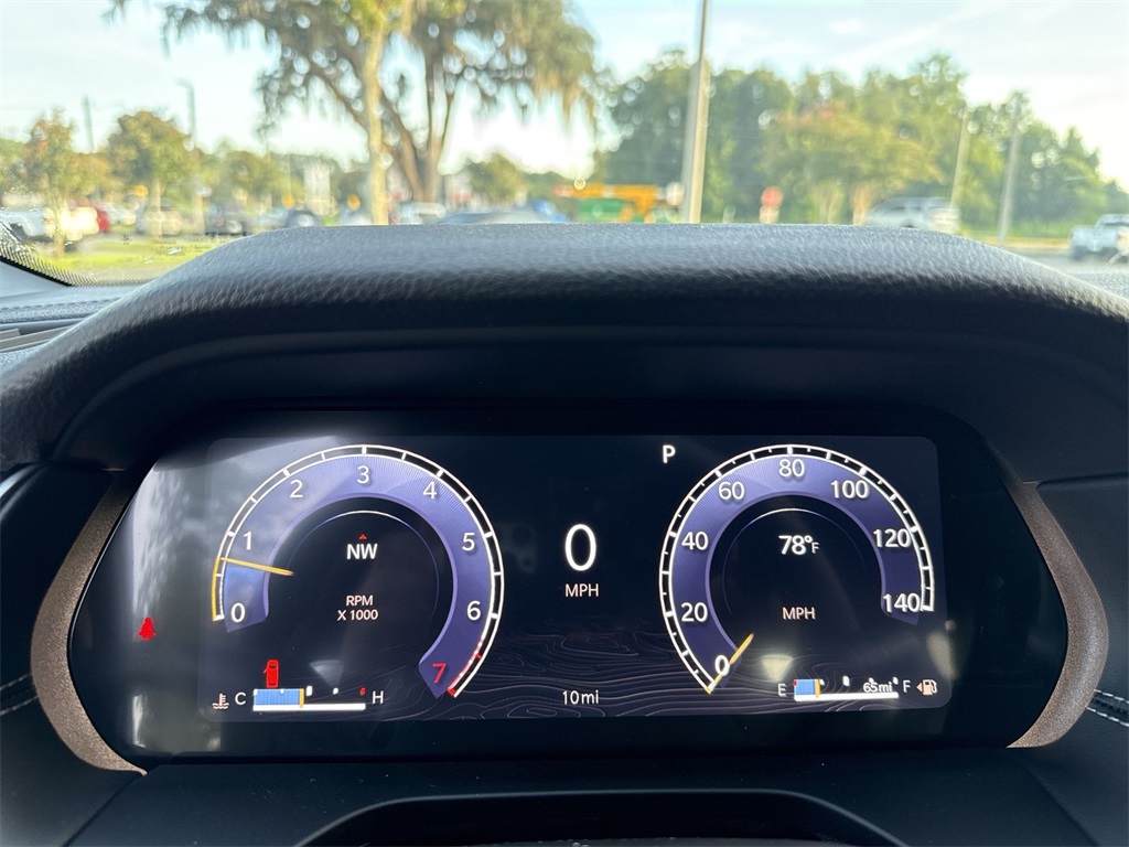 2025 Jeep Grand Cherokee Altitude photo 16