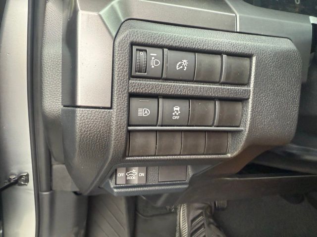 2025 Toyota Tacoma SR5 4x4 Double Cab photo 26