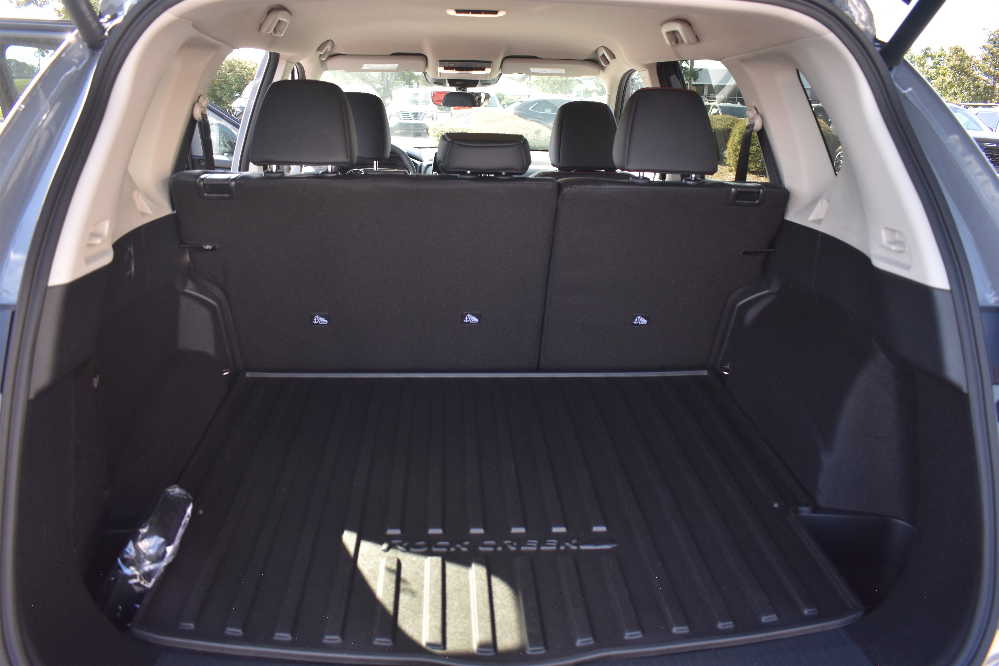 2026 Nissan Rogue SV photo 6