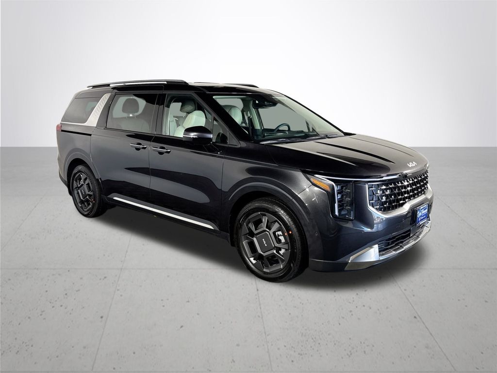2026 Kia Carnival SX photo 4