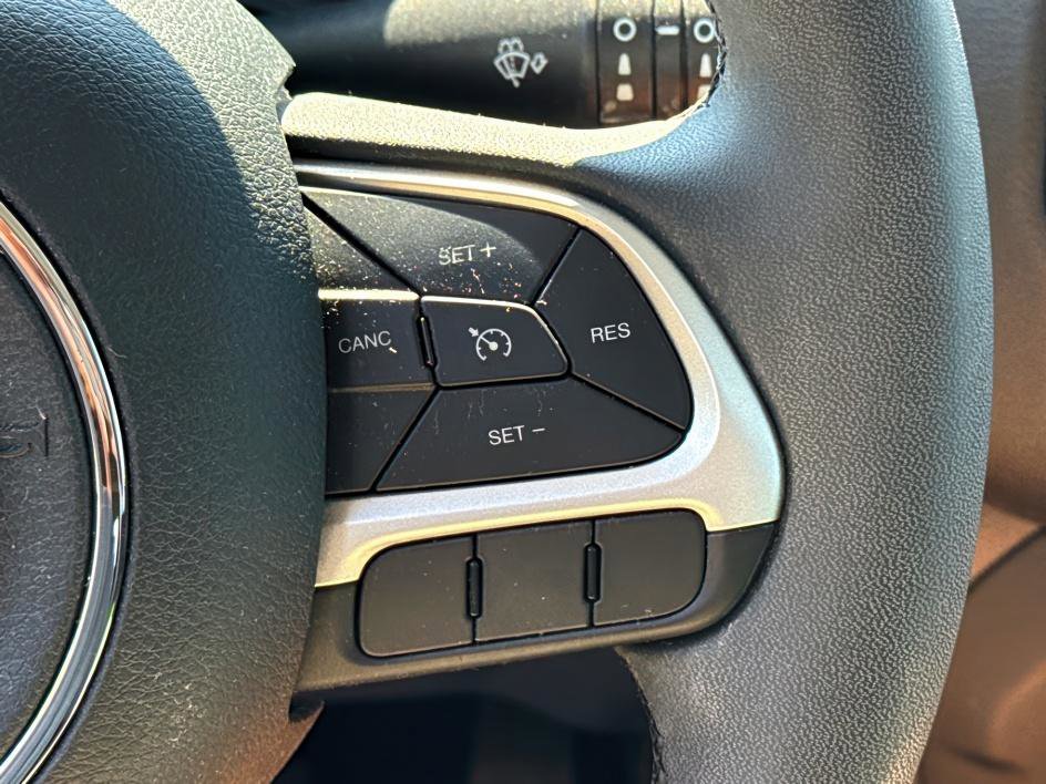 2019 Jeep Renegade Latitude photo 20