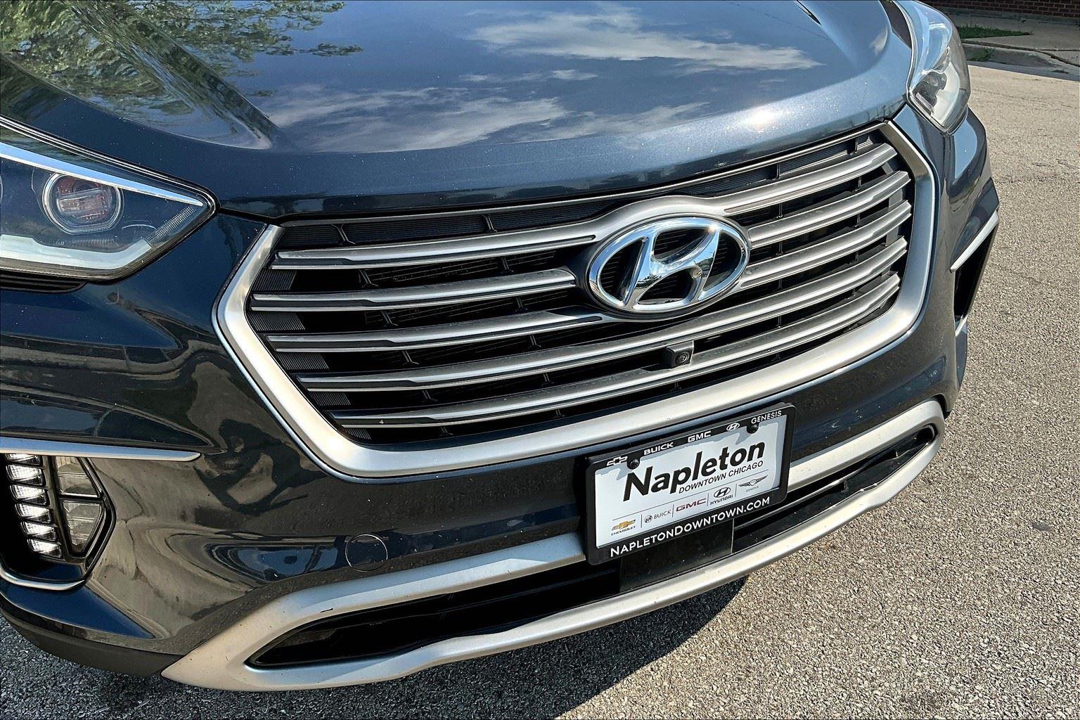 2017 Hyundai Santa Fe Limited Ultimate photo 25