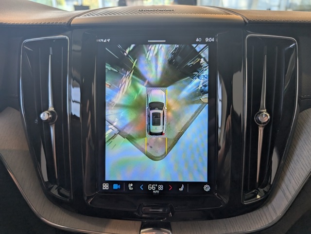 2022 Volvo XC60 Inscription photo 22