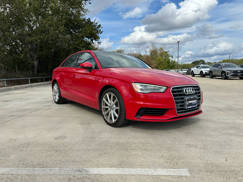 2016 Audi A3 1.8T Premium photo 3