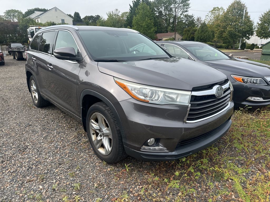 2016 Toyota Highlander Base Hybrid photo 3