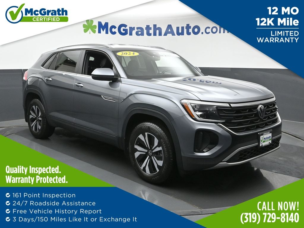 2024 Volkswagen Atlas Cross Sport SE's photo