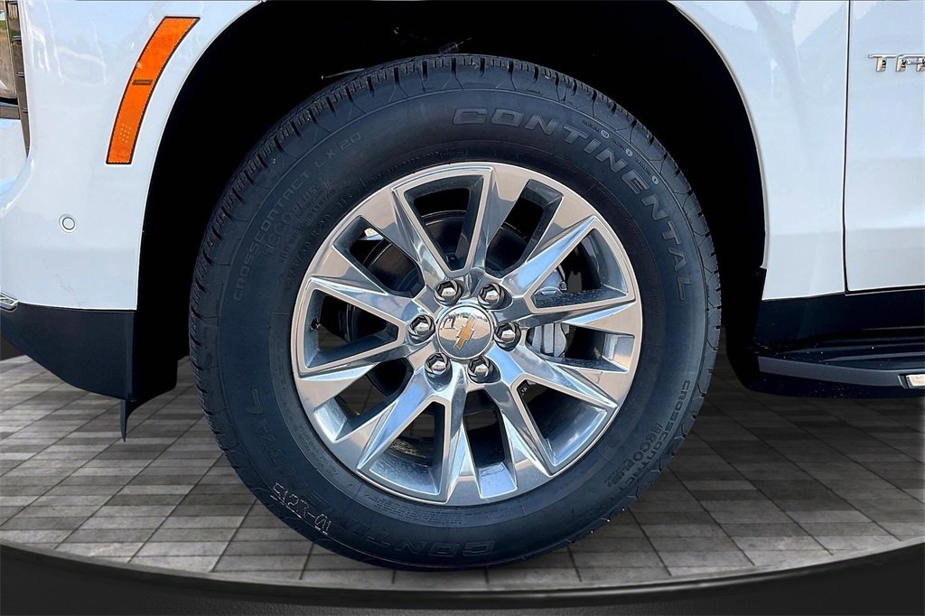 2025 Chevrolet Tahoe Premier photo 12