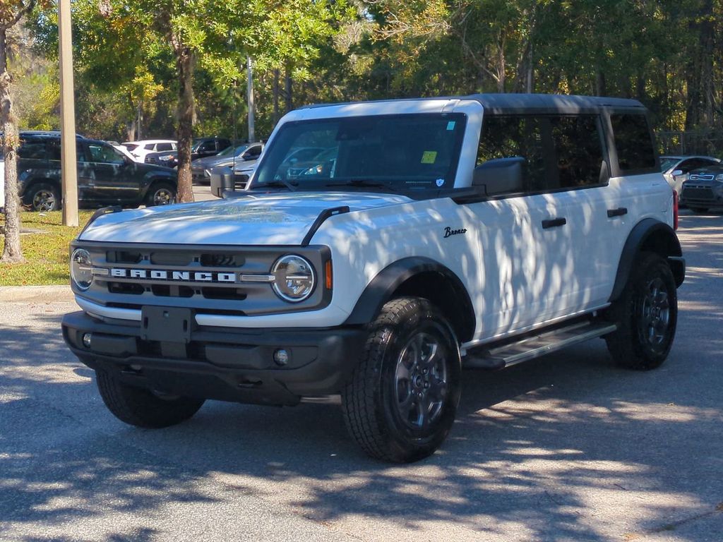 2024 Ford Bronco 4-Door Big Bend's photo