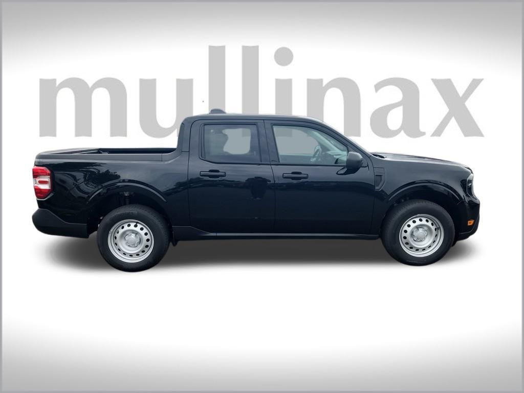 2025 Ford Maverick XL photo 2