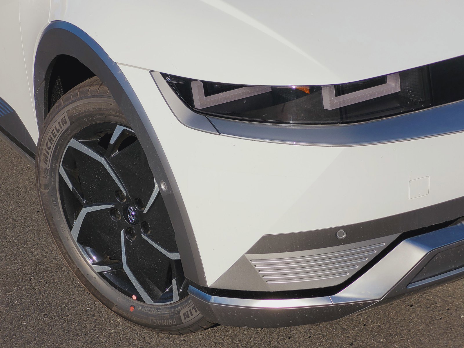 2024 Hyundai Ioniq 5 Limited photo 4