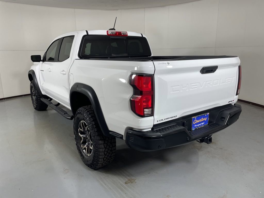 2025 Chevrolet Colorado ZR2 photo 6
