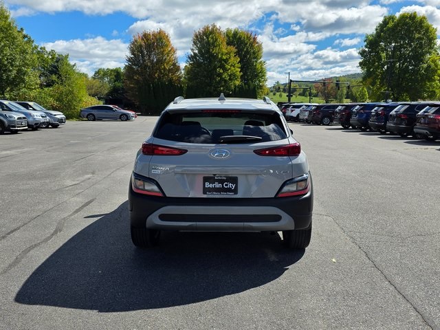 2023 Hyundai Kona SEL photo 5