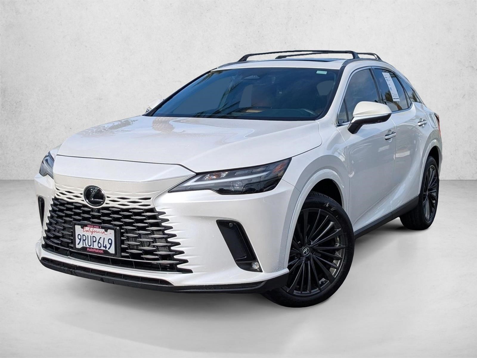 2025 Lexus RX 350's photo