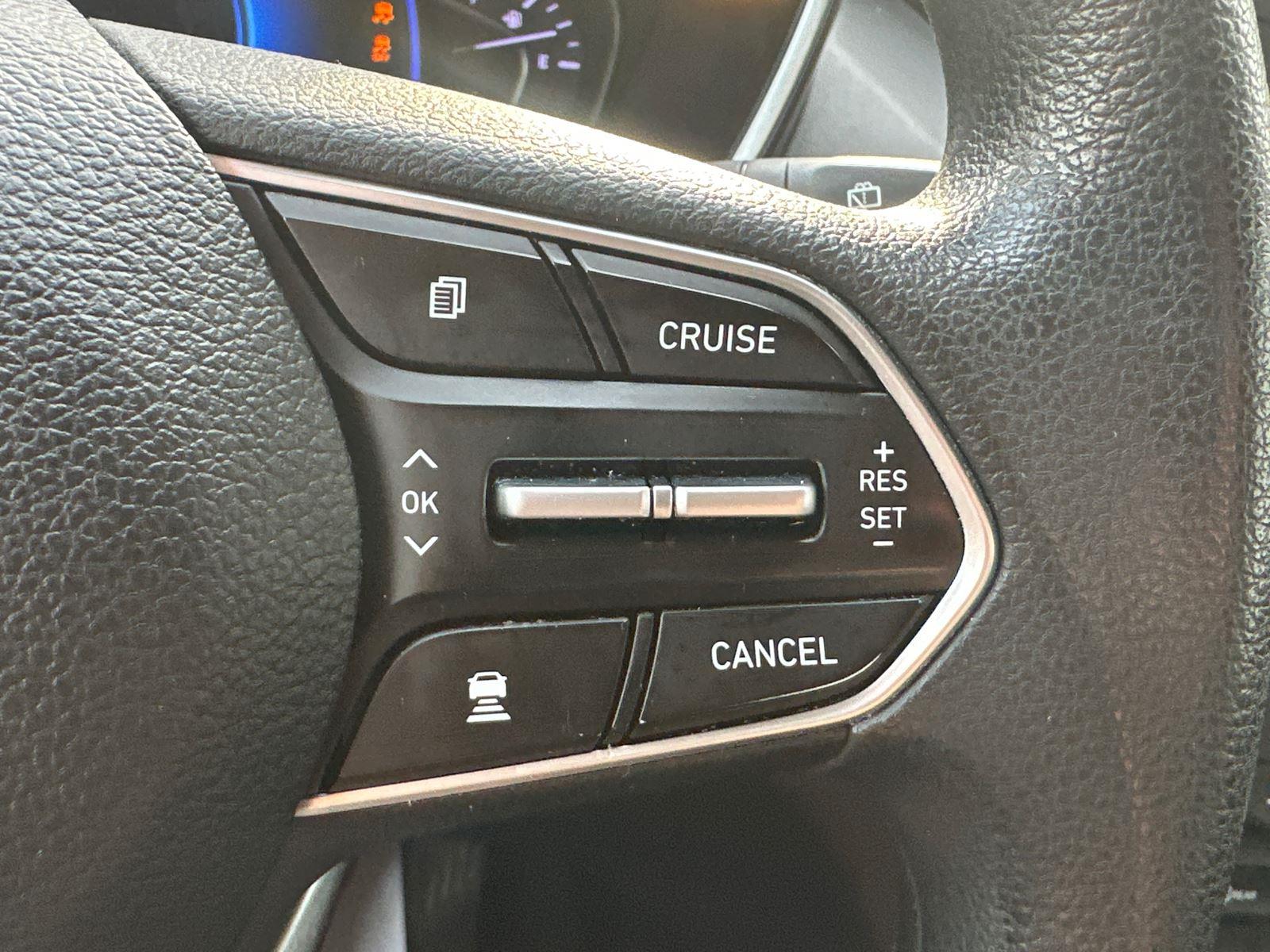 2019 Hyundai Santa Fe SEL photo 13