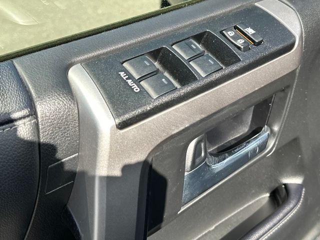2023 Toyota 4Runner SR5 Premium photo 14