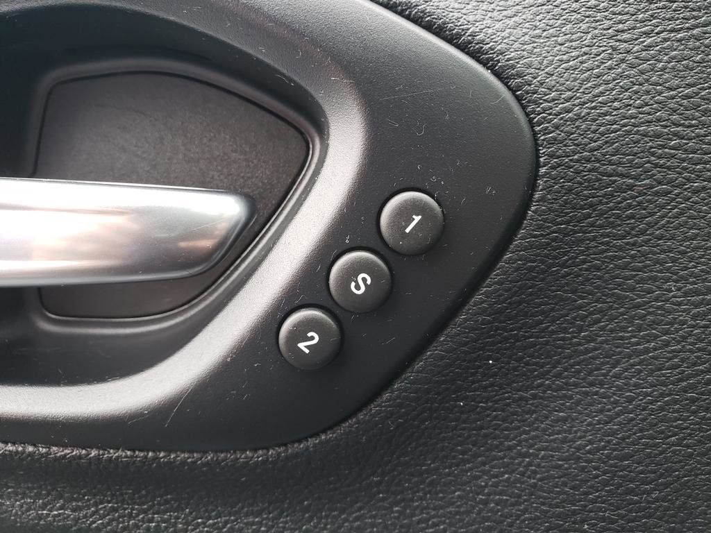2019 Jeep Cherokee Limited photo 15