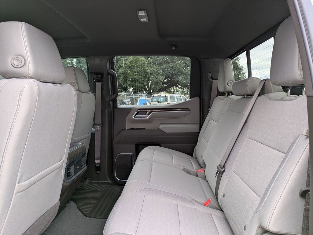 2025 Chevrolet Silverado 1500 LT photo 23