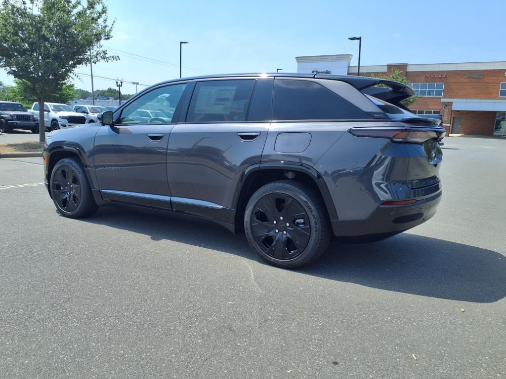 2025 Jeep Wagoneer S Launch Edition photo 14