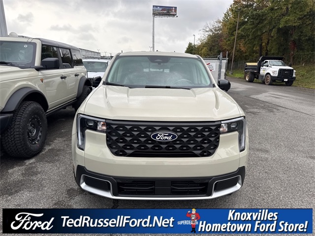 2025 Ford Maverick Lariat photo 2