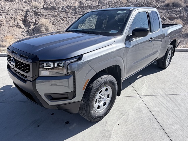 2026 Nissan Frontier S's photo