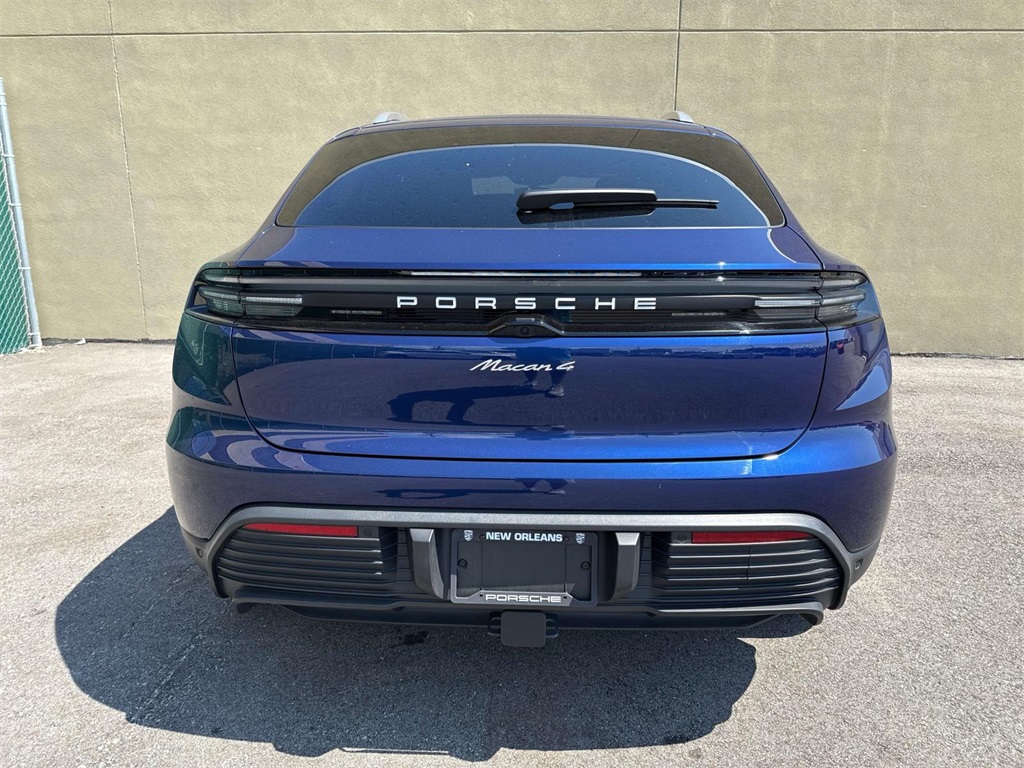 2024 Porsche Macan Electric 4 photo 12