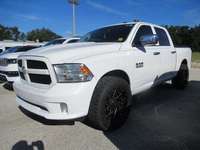 2016 Ram 1500 Express photo 2
