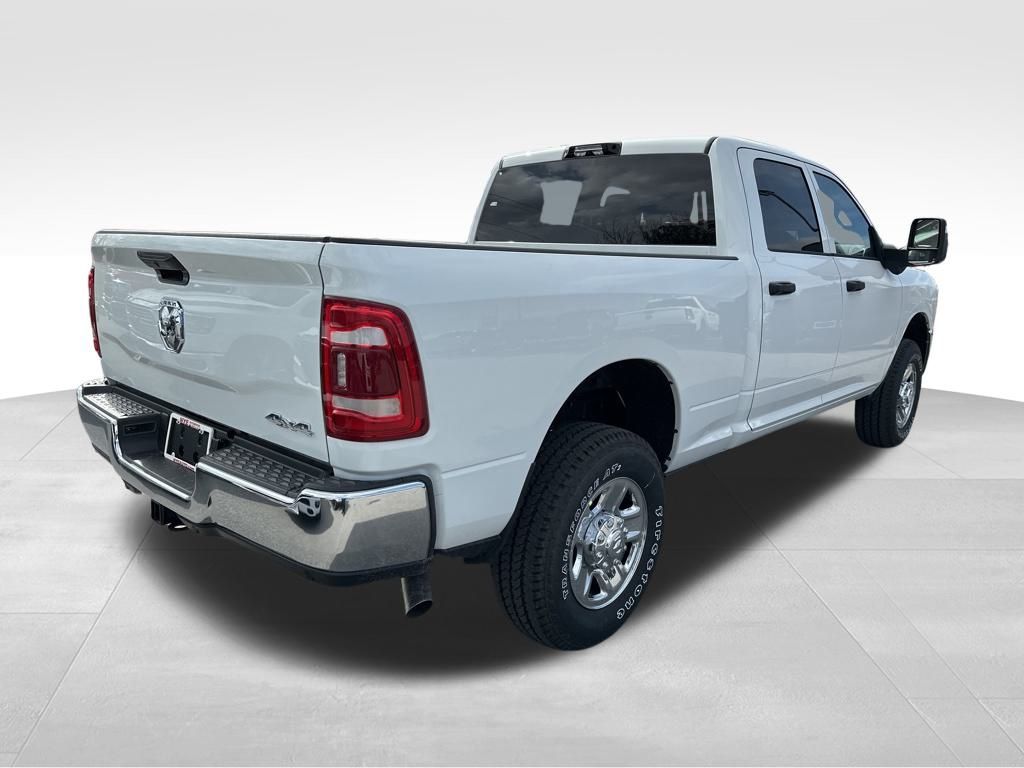 2024 Ram 3500 Tradesman photo 3
