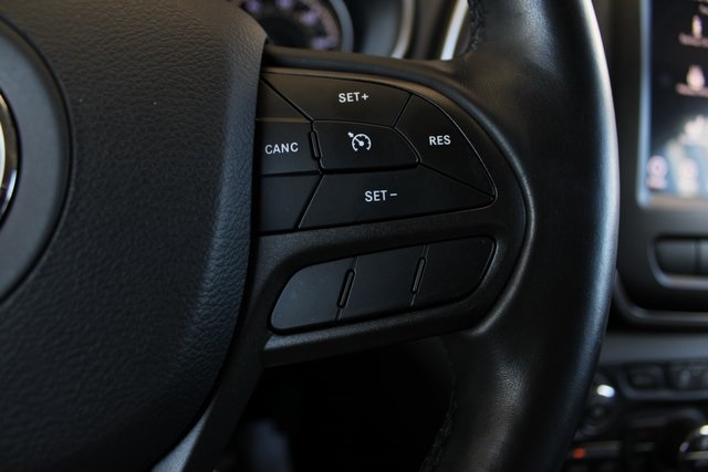 2019 Jeep Cherokee Trailhawk photo 19