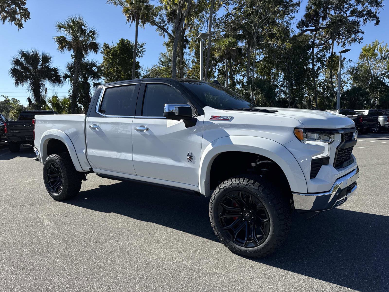 2025 Chevrolet Silverado LTZ's photo