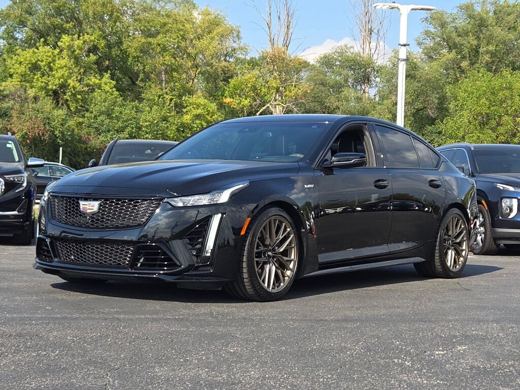 2022 Cadillac CT5 V photo 5