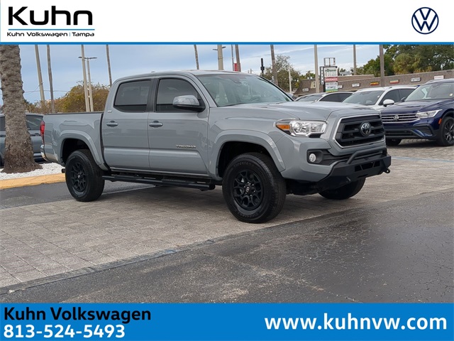 2021 Toyota Tacoma SR5's photo
