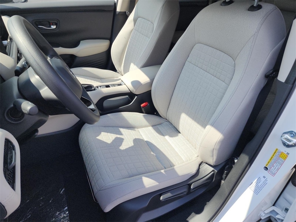 2026 Honda HR-V LX photo 19