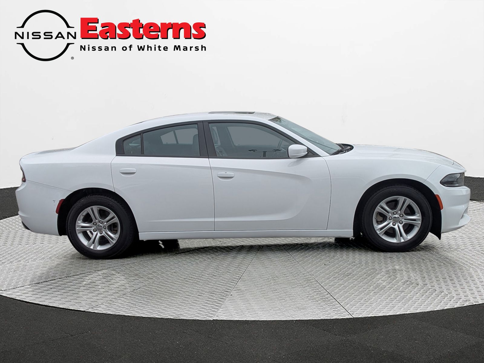 2022 Dodge Charger SXT photo 7