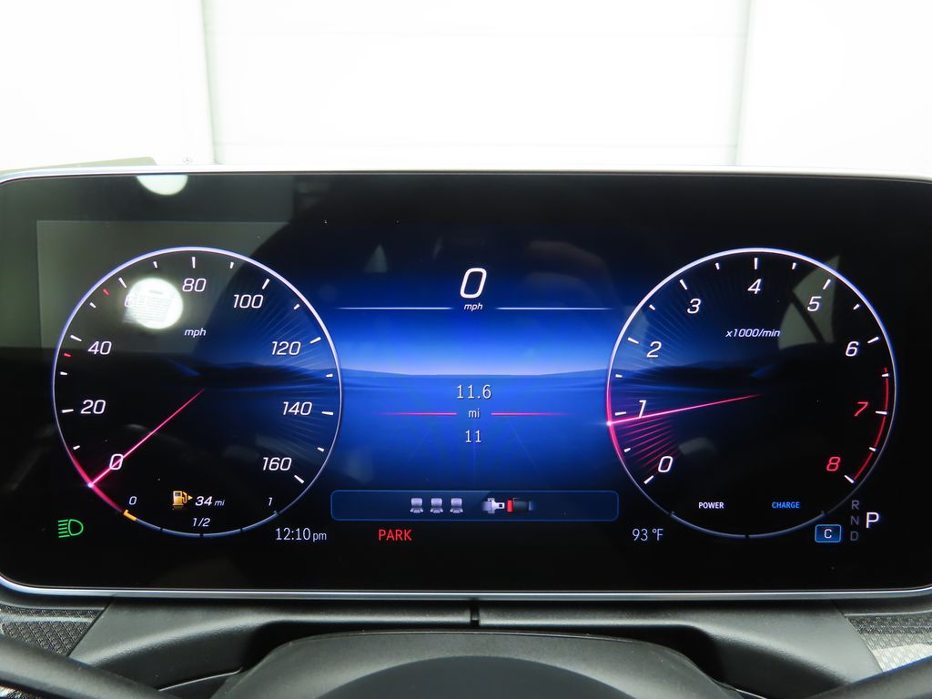 2025 Mercedes Benz C 300 photo 32