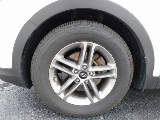 2017 Hyundai Santa Fe Sport Base photo 8