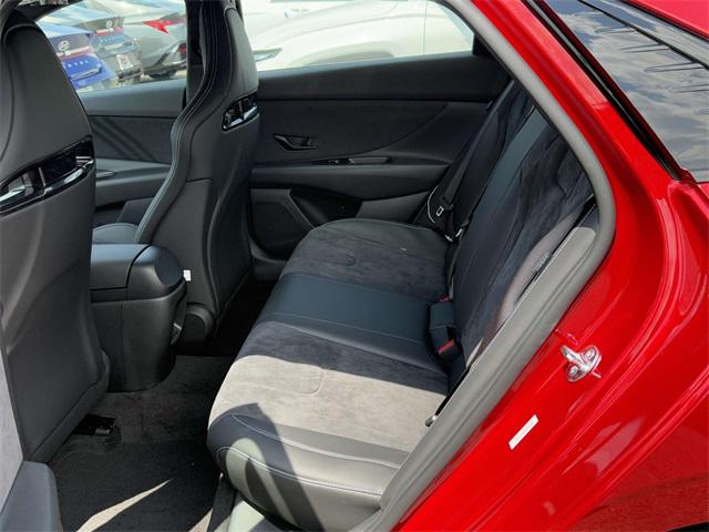 2025 Hyundai Elantra N Base photo 10